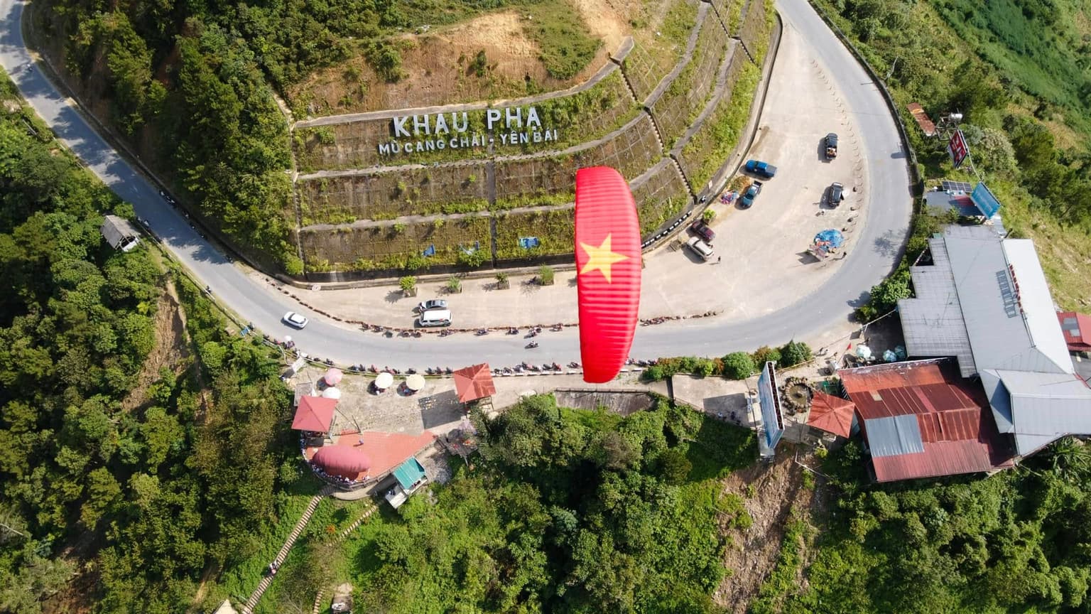 Đèo Khau Phạ hùng vĩ